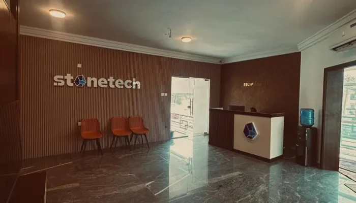 stonetech-reception